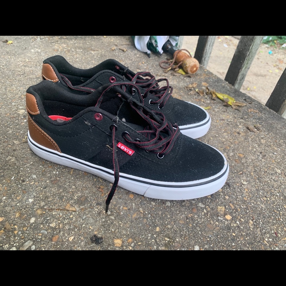 Levi’s Casualshoes Size 9